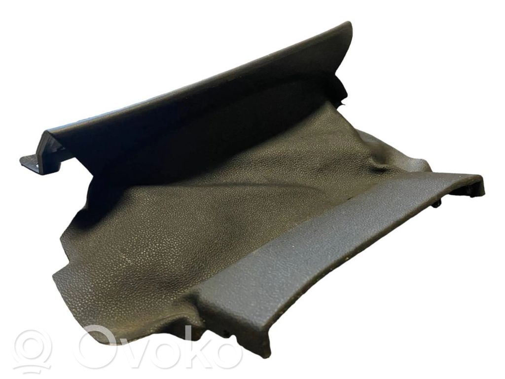 Steering axle trim