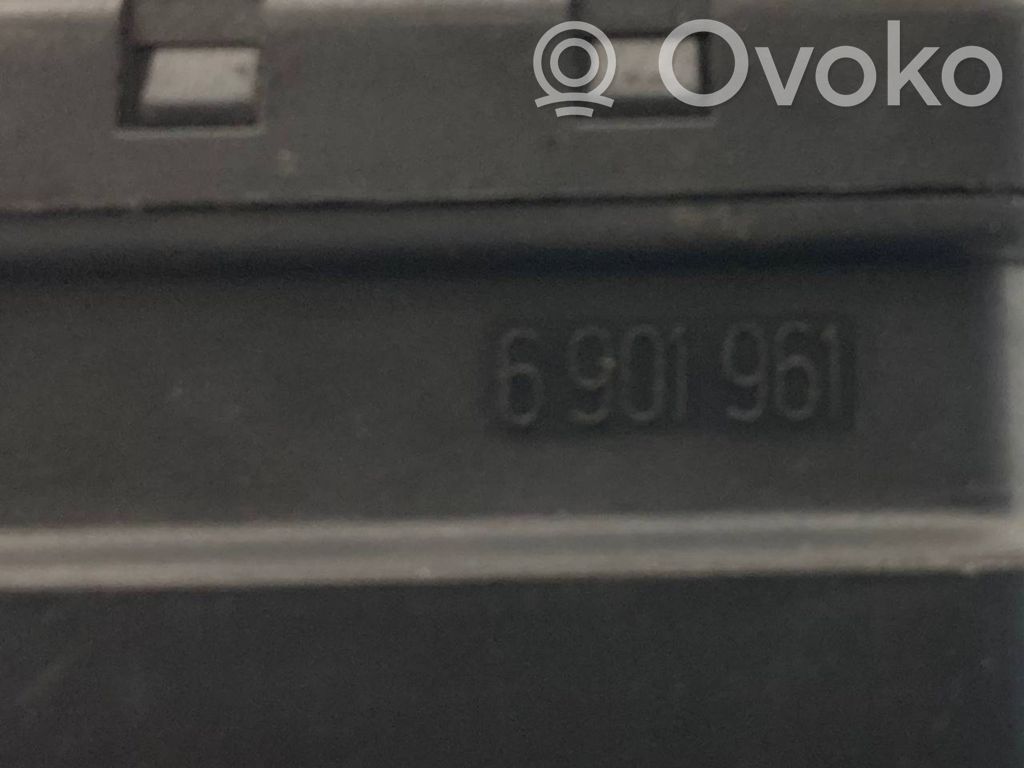 Aizdedzes slēdža kontakti