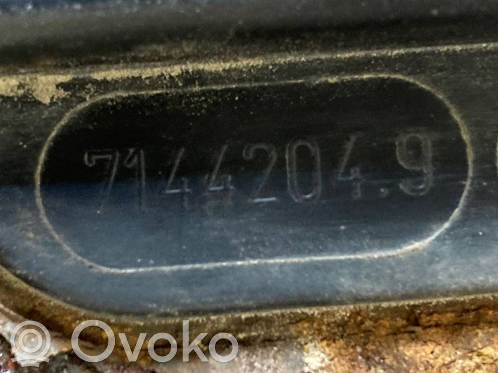 Заднее окно