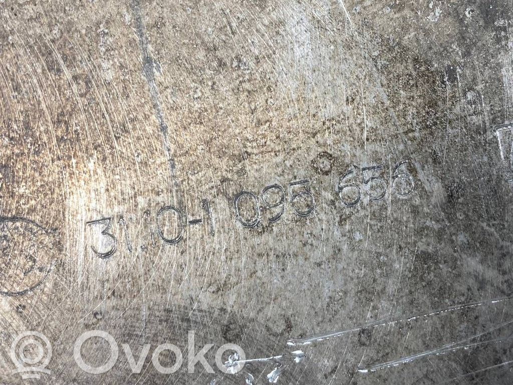 Dzinēja apakšas aizsargs