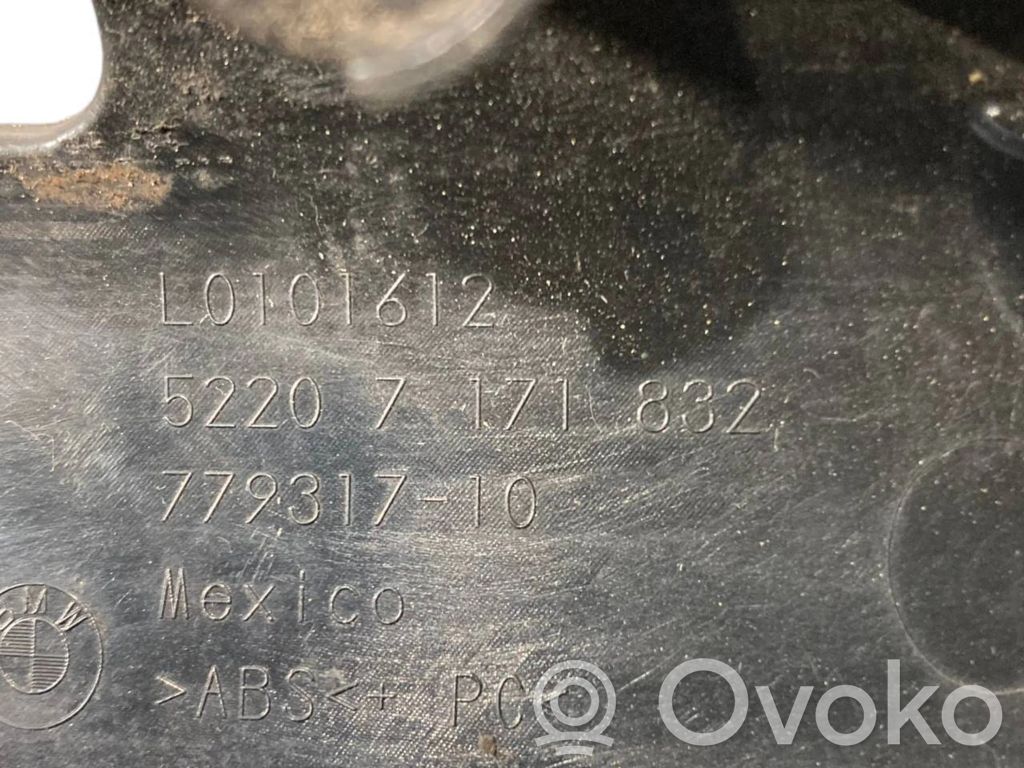 Aizmugurējā sēdekļa sliedīte (-es)