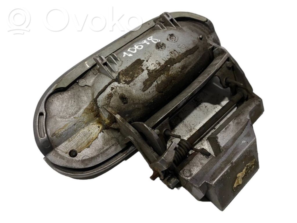 External opening handle