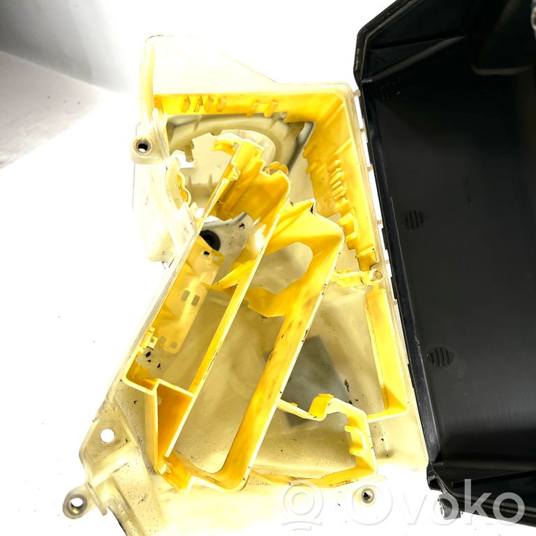 Drošinātāju kaste (komplekts)