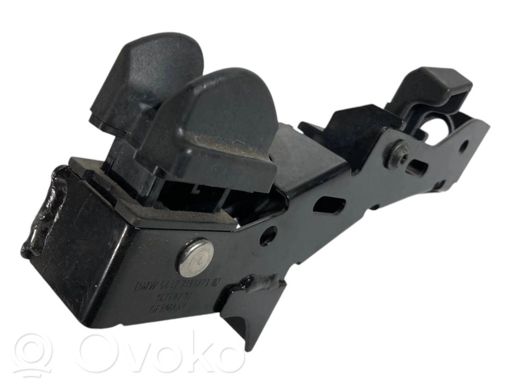 Roof lock