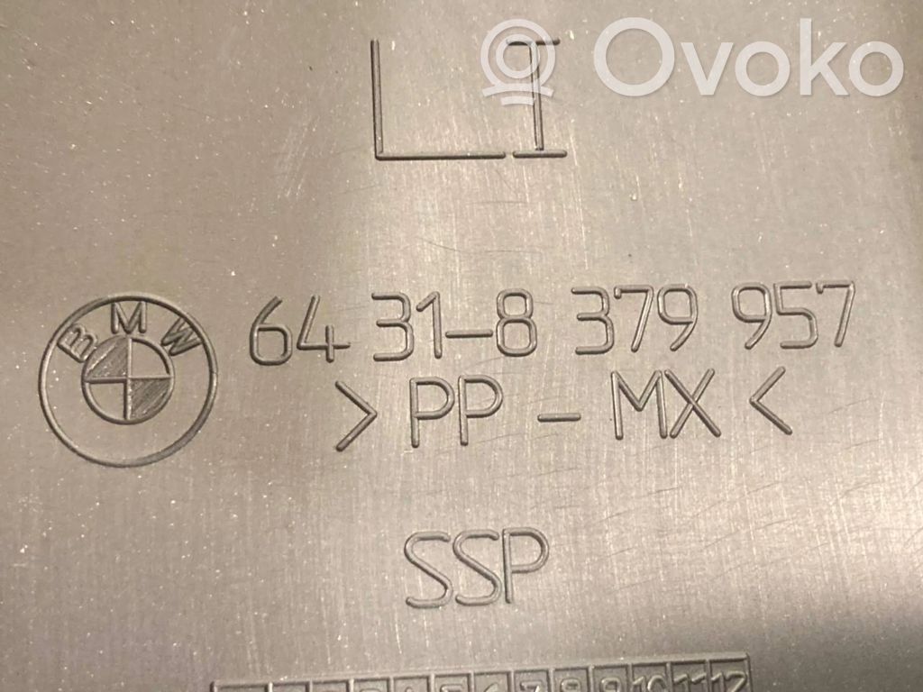 Salona gaisa mezgla plastmasas korpuss