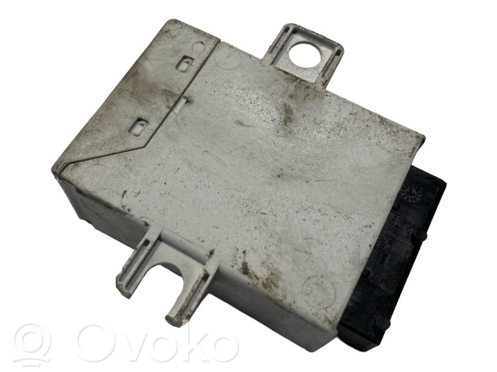 Trailer hitch control unit