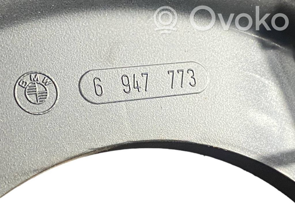Steering axle trim