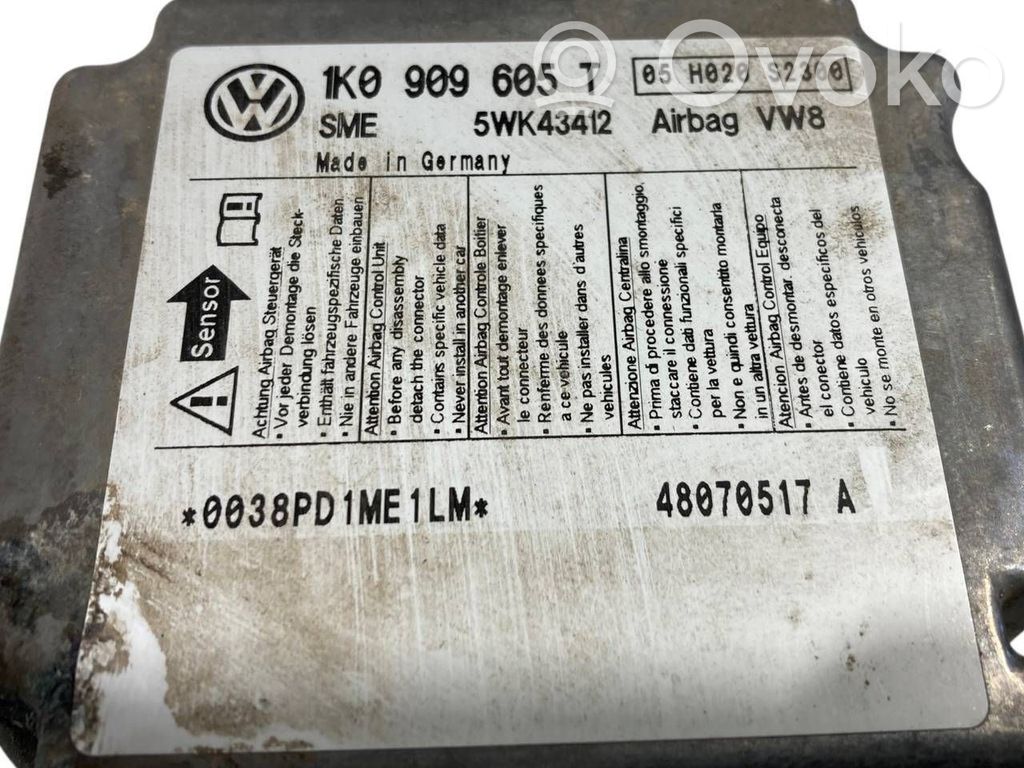 Gaisa spilvenu vadības bloks