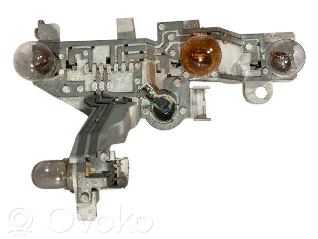 Rear lamp cover holder