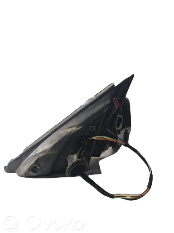 Зеркало (с электрическим управлением)