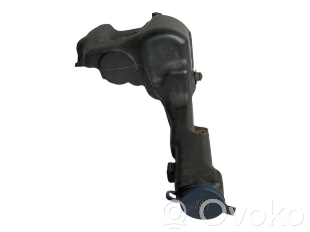 Window fluid tank