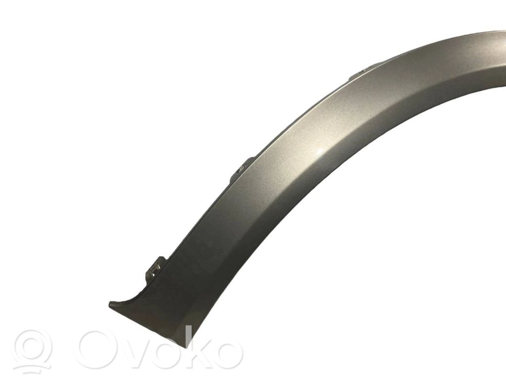 Front arch trim