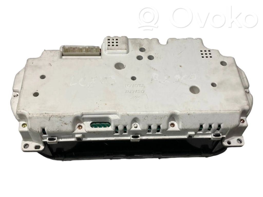 Speedometer (in the instrument panel)