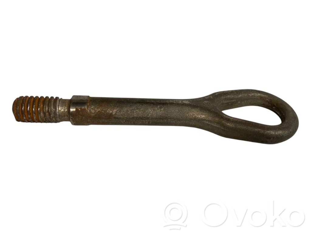 Towing hook