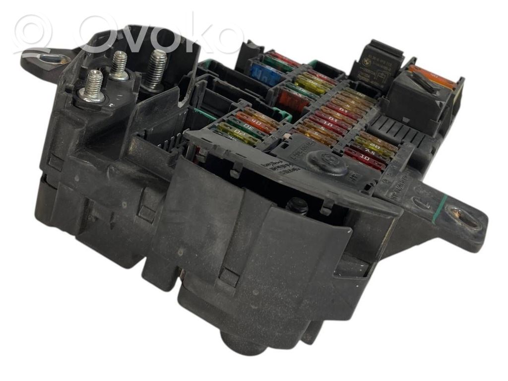 Fuse block