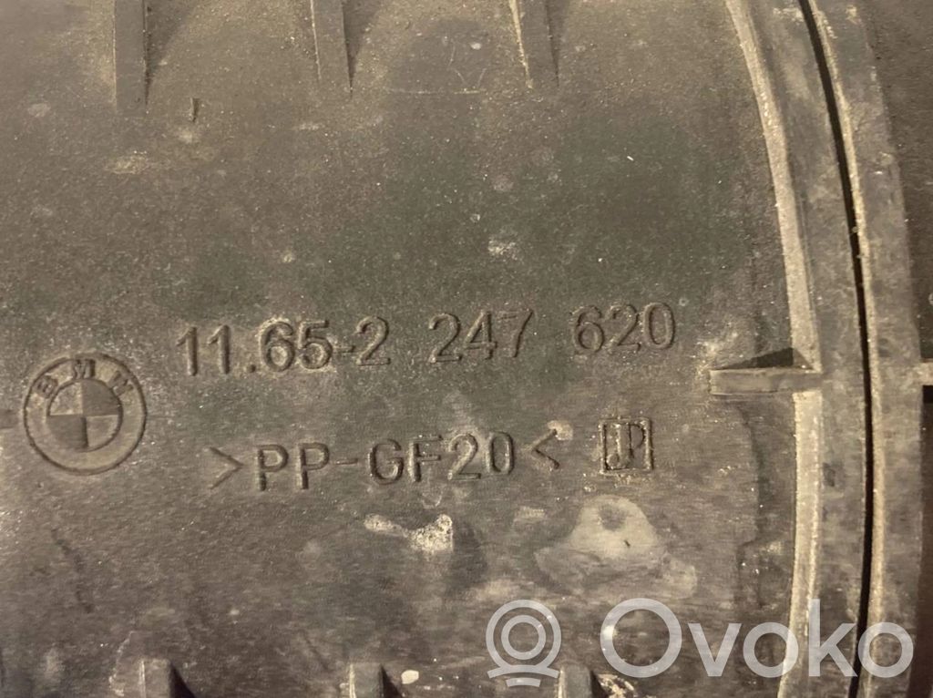 Vacuum air tank