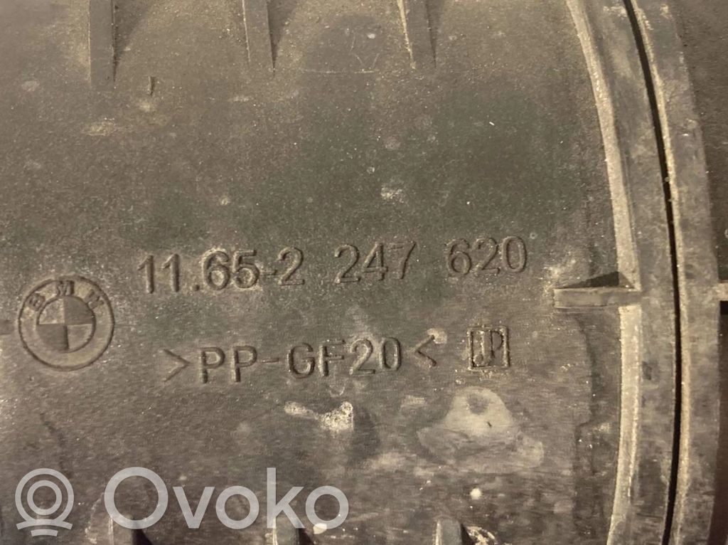 Vacuum air tank