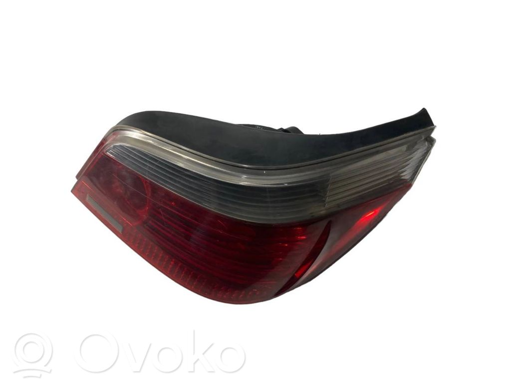 Taillight in the body