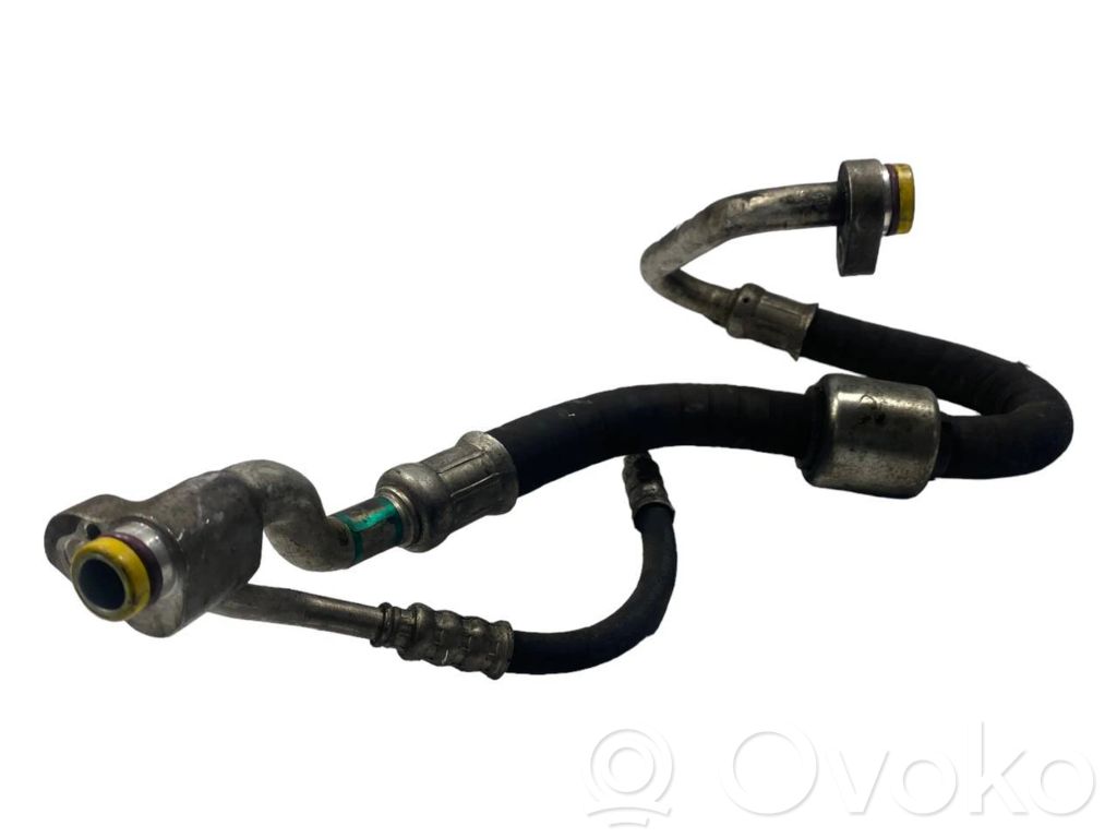 Air conditioner pipe(s) / hose(s)