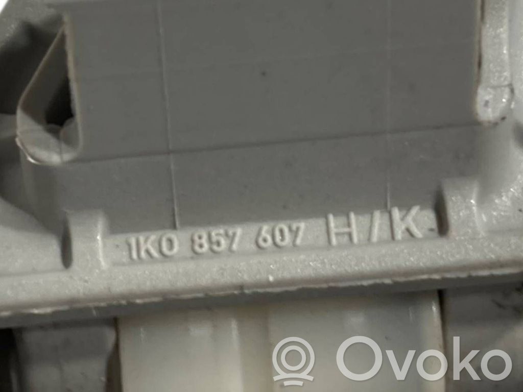 Priekšējais rokturis