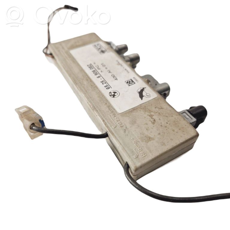 Radio antenna