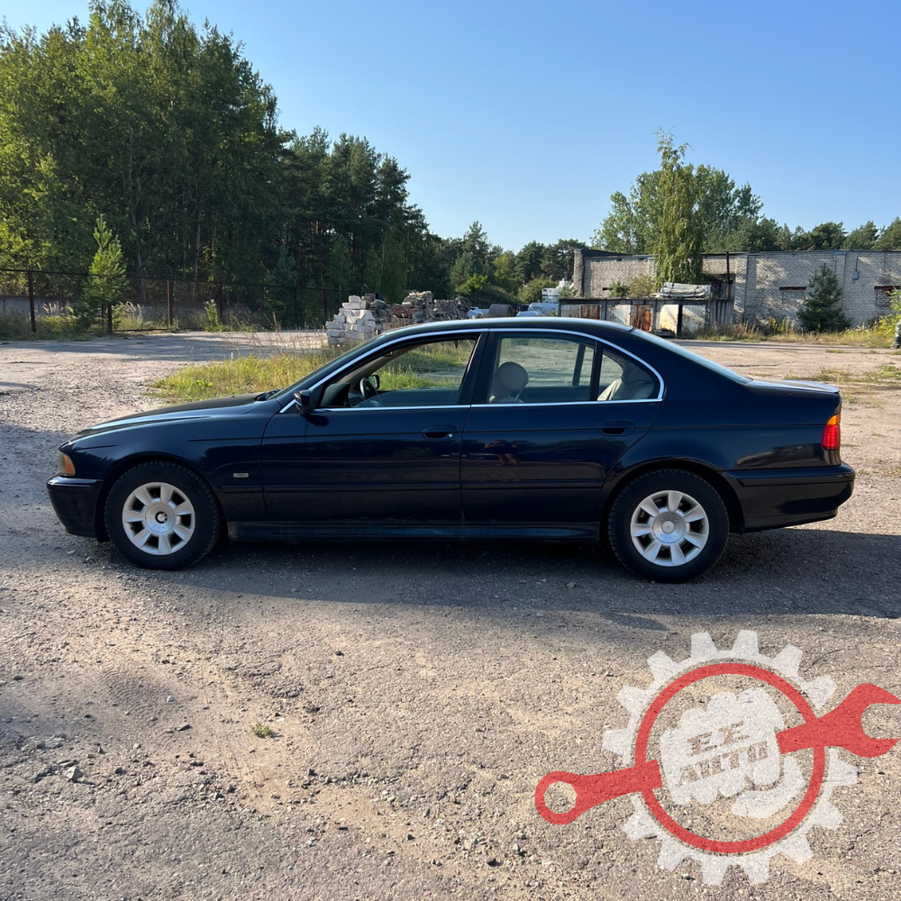 BMW 525i 2001.G.