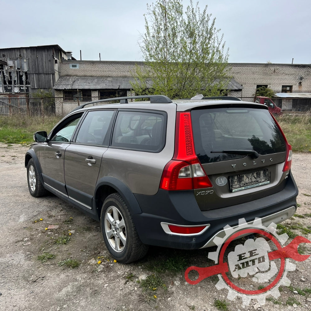 VOLVO XC70 2008.g. rezerves daļas