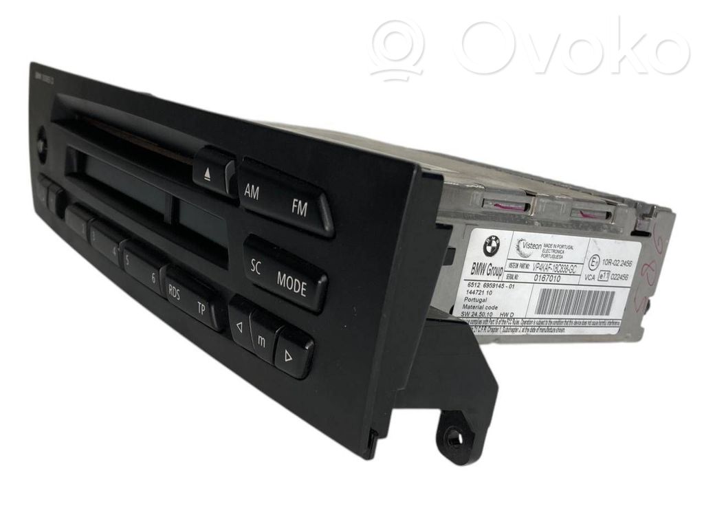 Radio / CD/DVD player / navigation