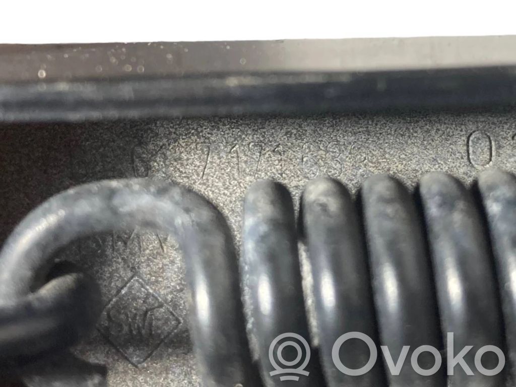 Windshield wiper arm
