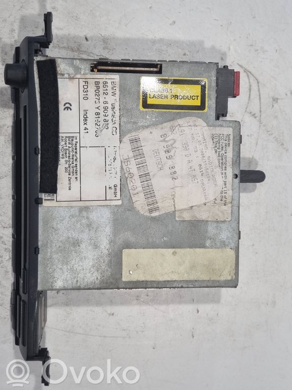 Radio / CD/DVD player / navigation