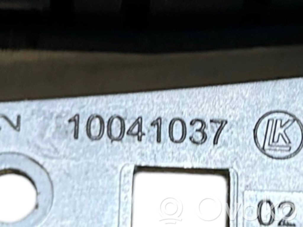 Rokas bremzes slēdzis