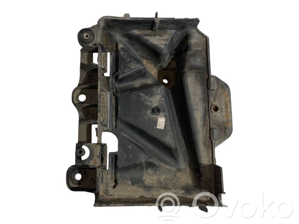 Battery mounting base