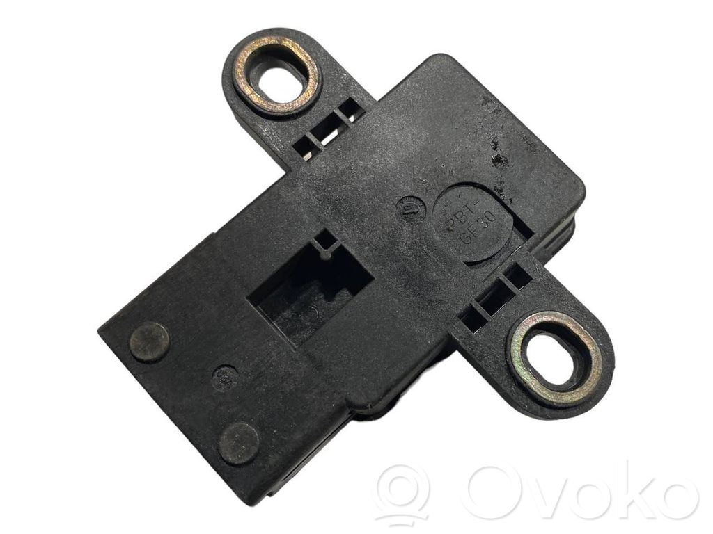 ESP (elektroniskās stabilitātes programmas) sensors (paātrinājuma sensors)