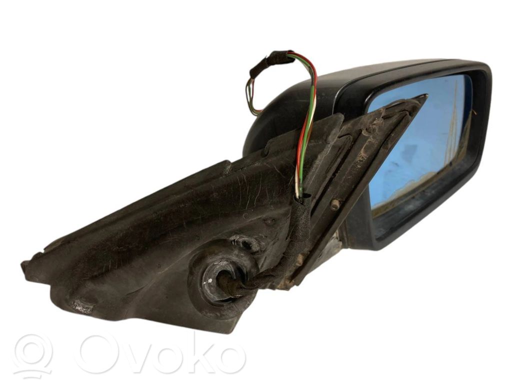 Зеркало (с электрическим управлением)