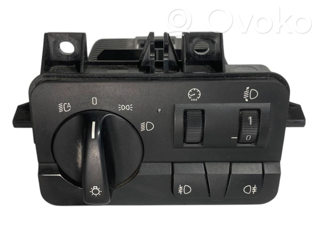Headlight switch