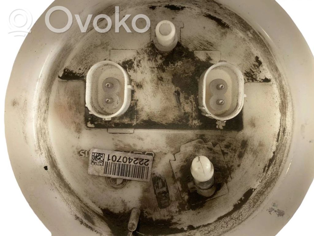 Fuel pump (in the fuel tank)
