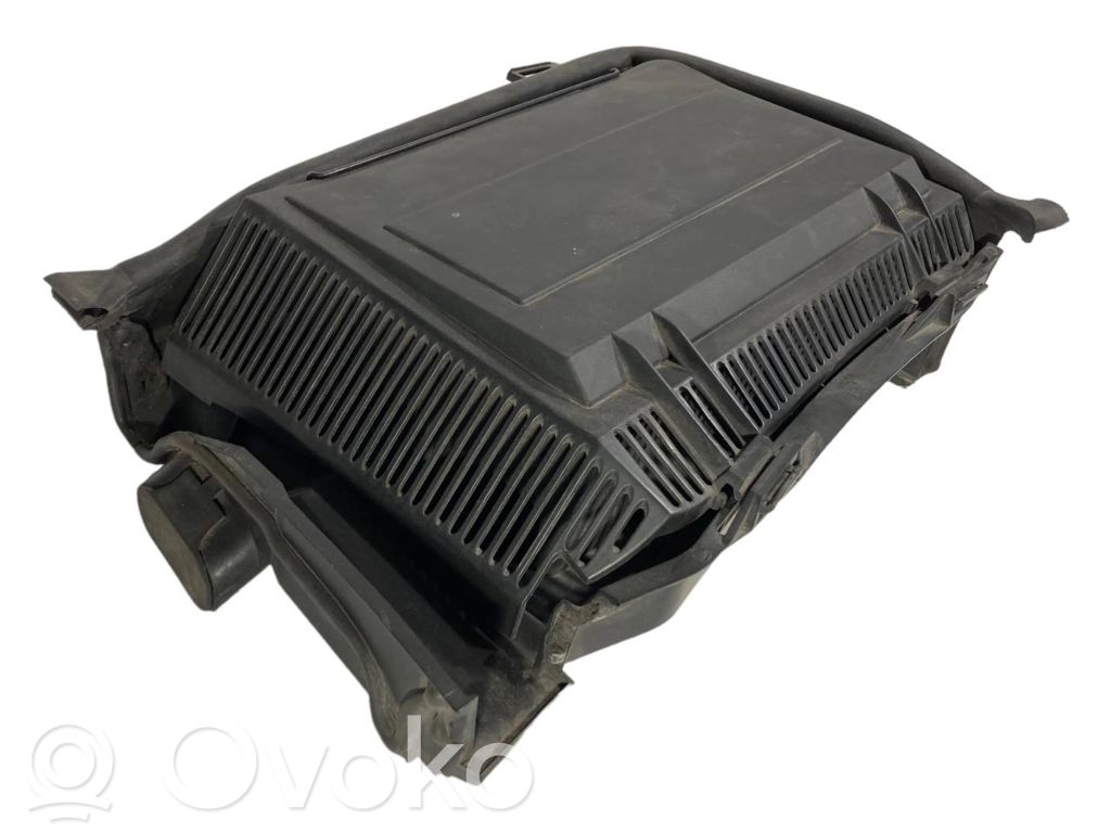 Plastic housing of the cabin air unit