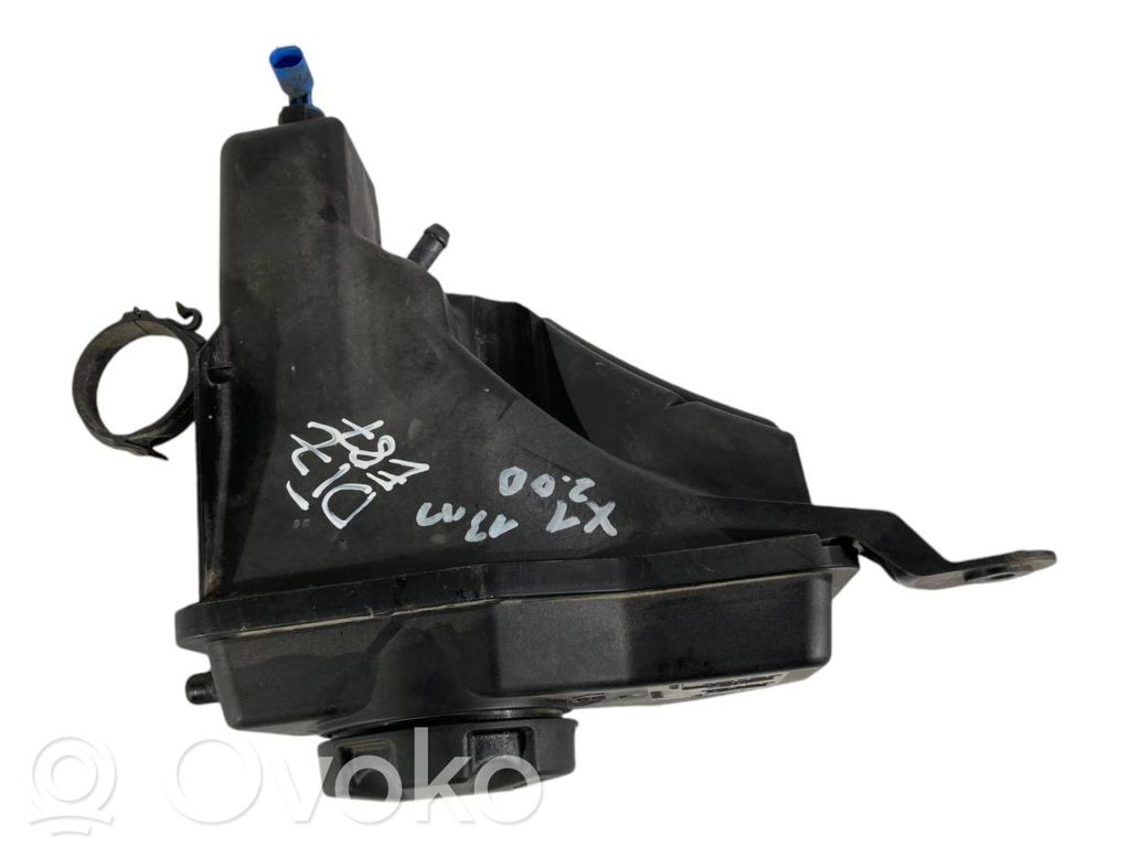 Coolant expansion tank