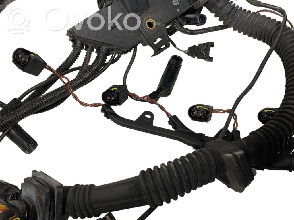 Engine wiring harness