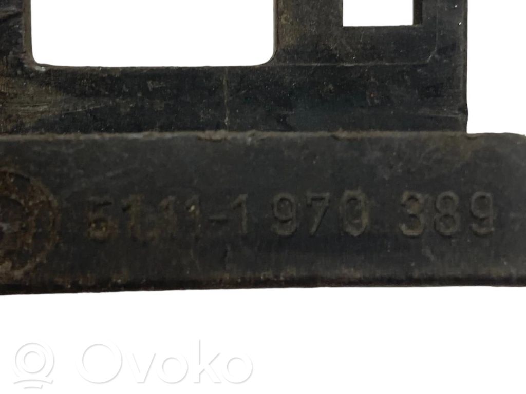 Aizmugurējā bufera montāžas kronšteins