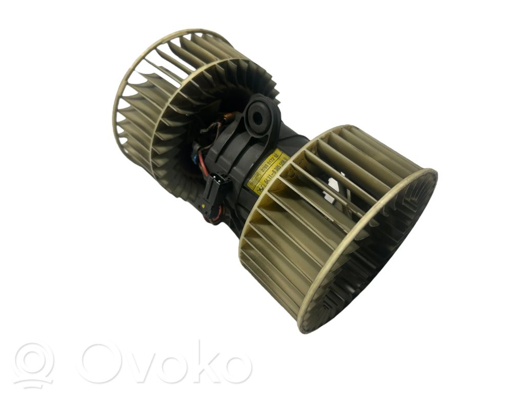 Small radiator fan