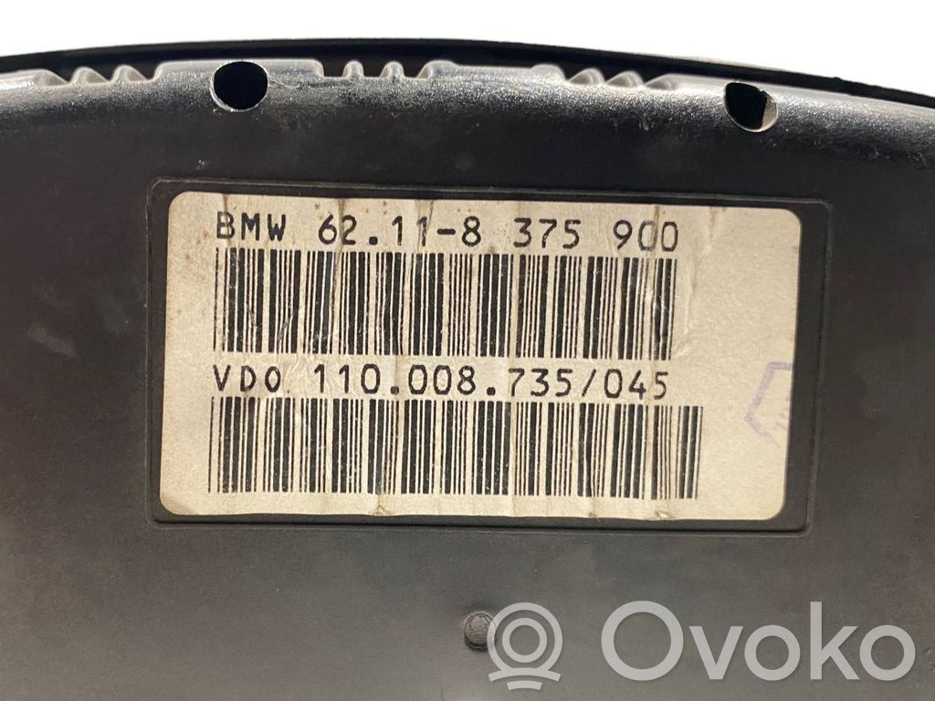 Speedometer (in the instrument panel)