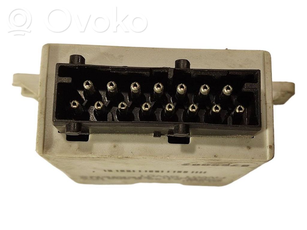 Trailer hitch control unit