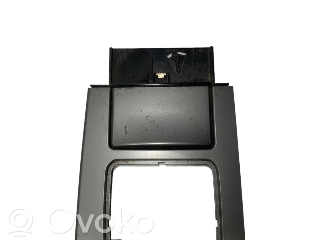 Gear shift lever decorative trim (plastic)