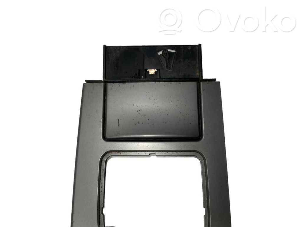 Gear shift lever decorative trim (plastic)