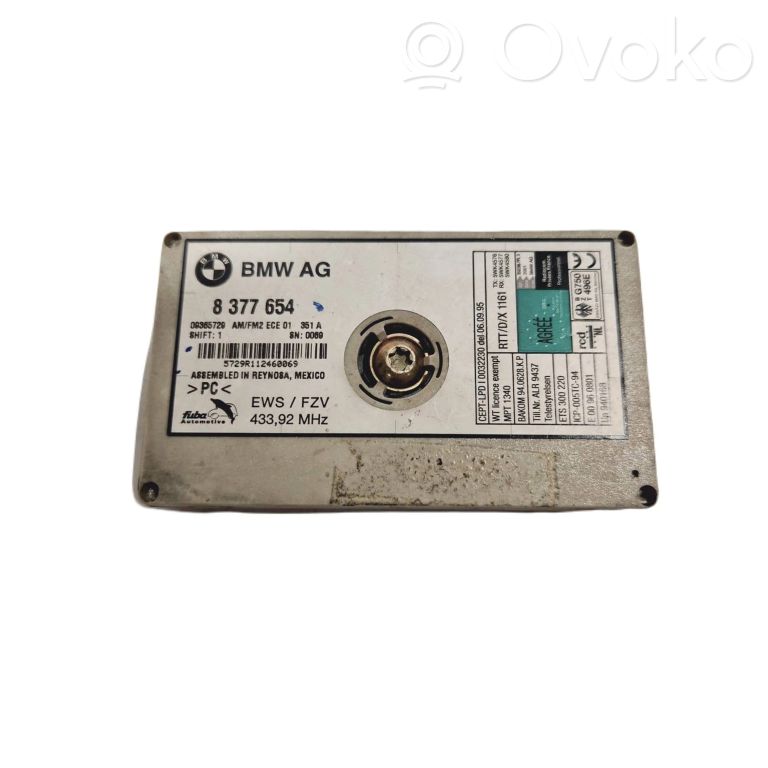 Antenas vadības bloks