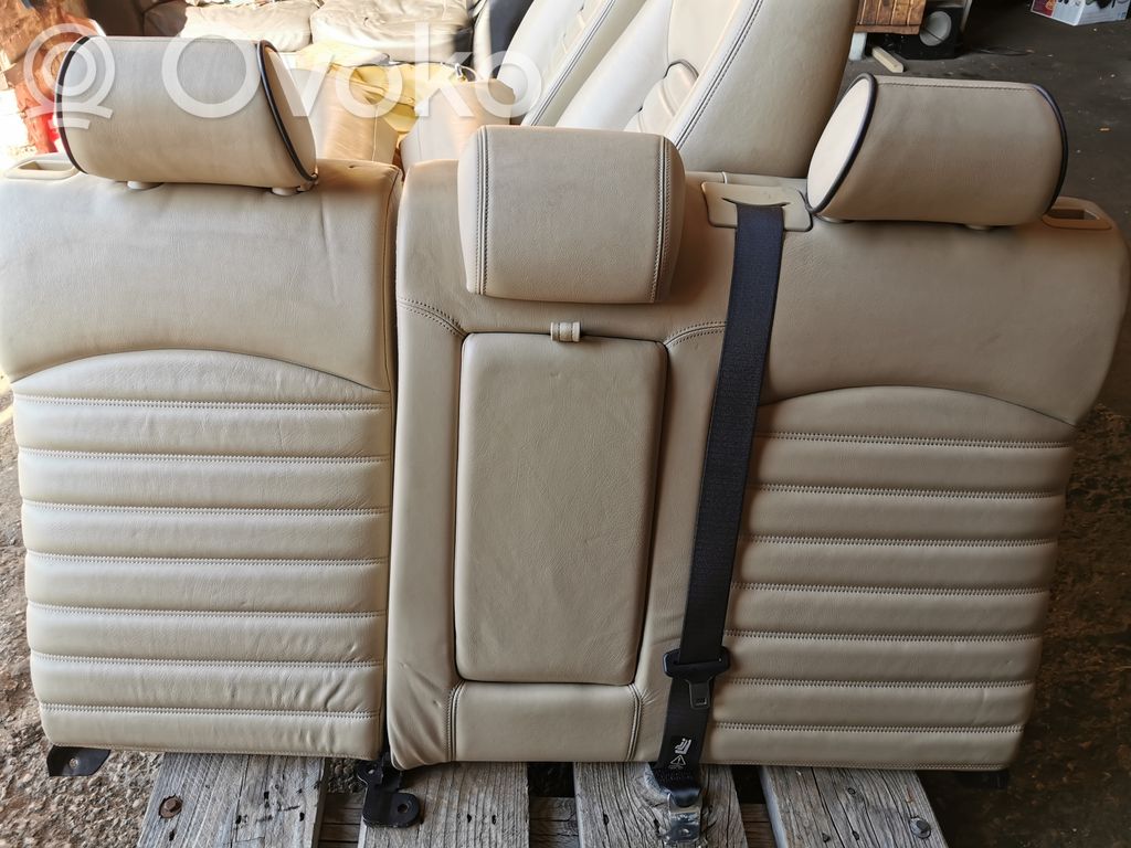 Комплект деталей интерьера