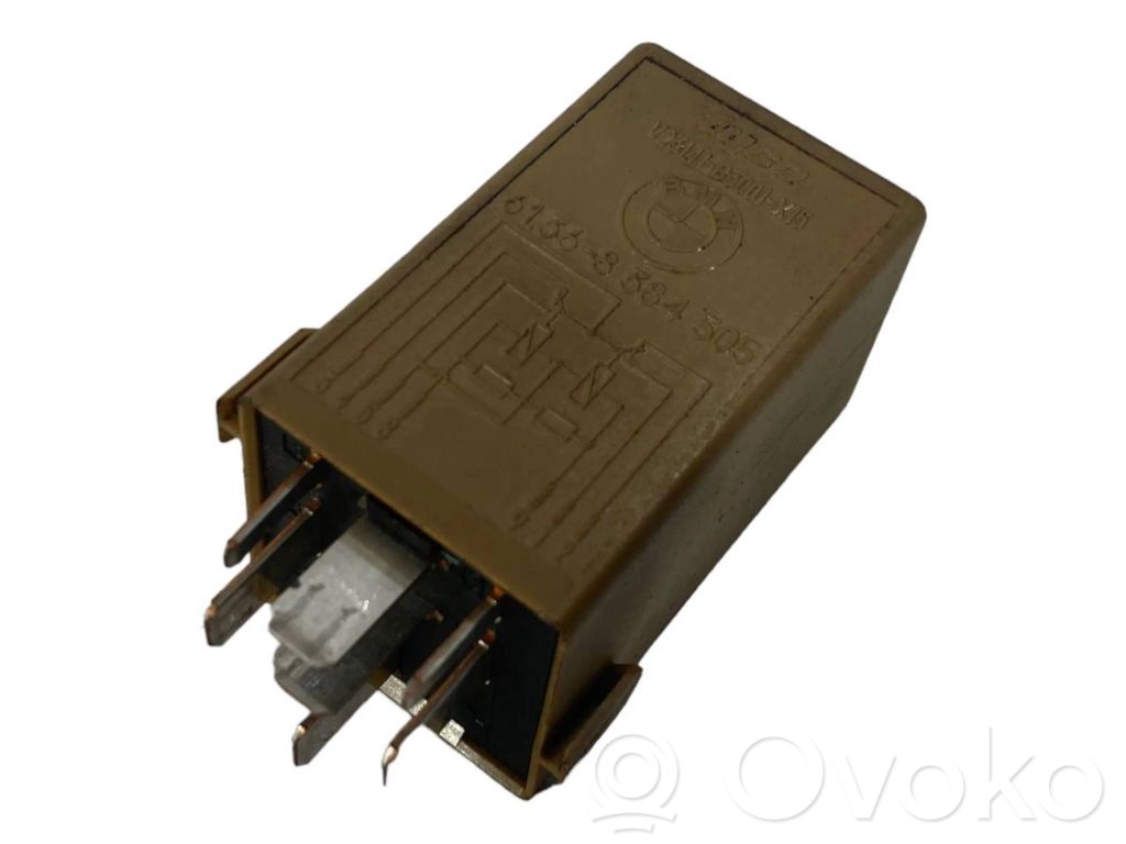 Window wiper relay
