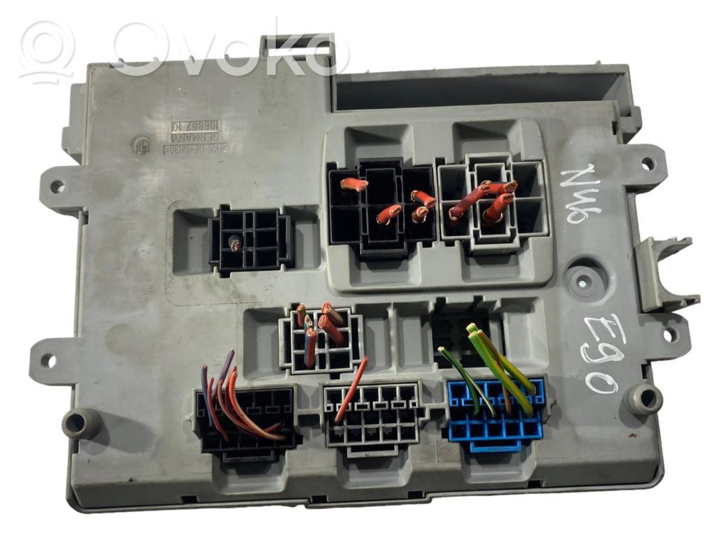 Fuse block