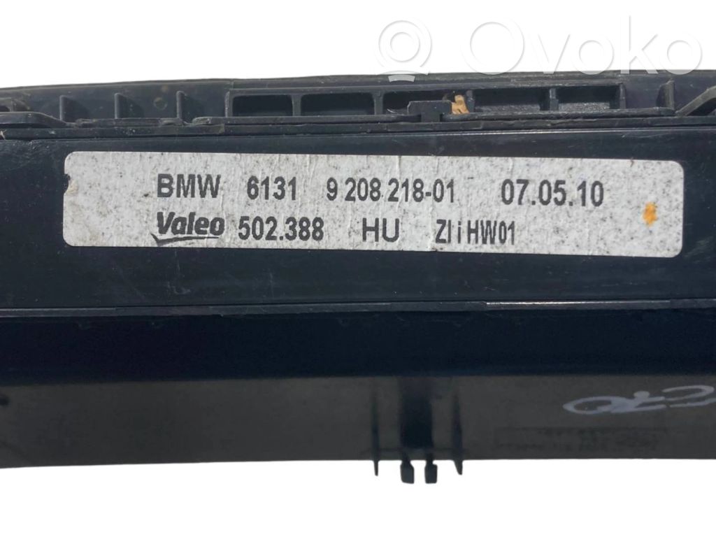 Air conditioning / climate control / interior heating control unit (in the passenger compartment)